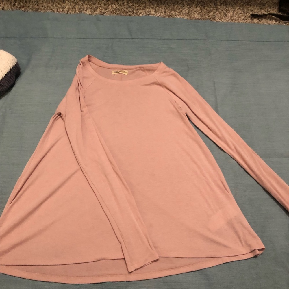 Pink rose Hollister top